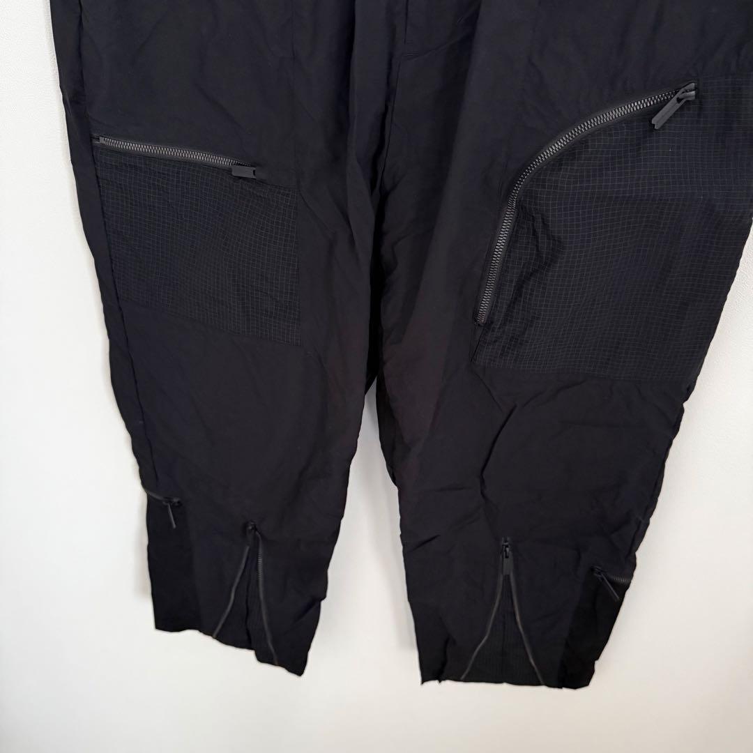 WHITE MOUNTAINEERING BLK パラシュートパンツ