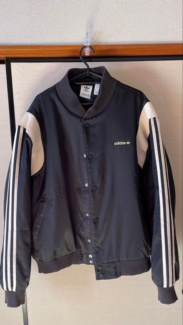 adidas ストライプ ma-1