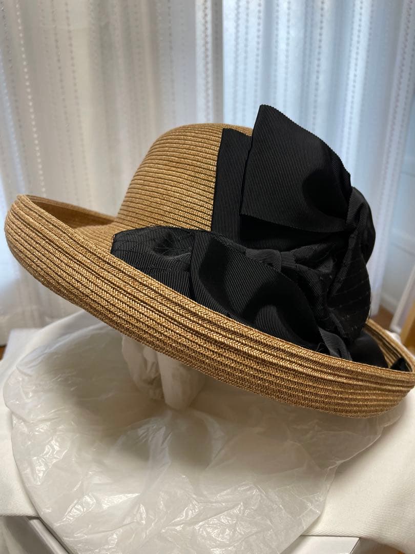 ✨新品未使用品　ビューランス　帽子　ハット ビックリボン