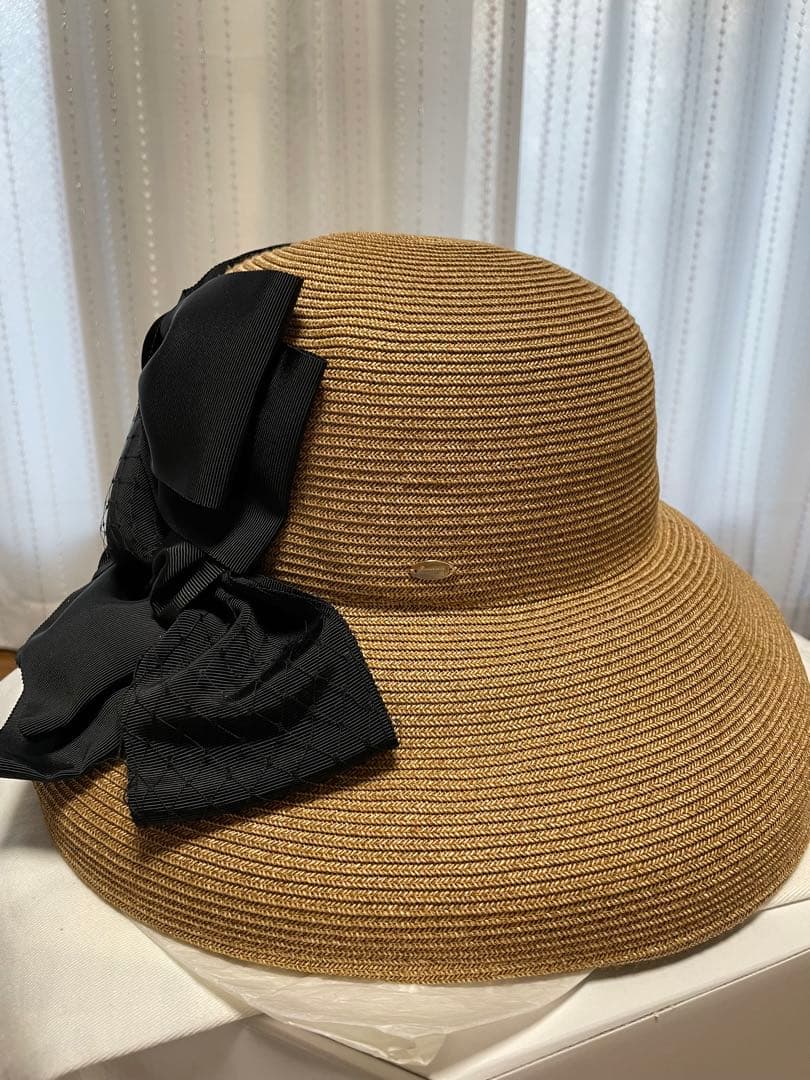 ✨新品未使用品　ビューランス　帽子　ハット ビックリボン