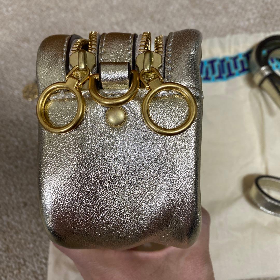 Tory Burch ゴールドショルダーバッグ