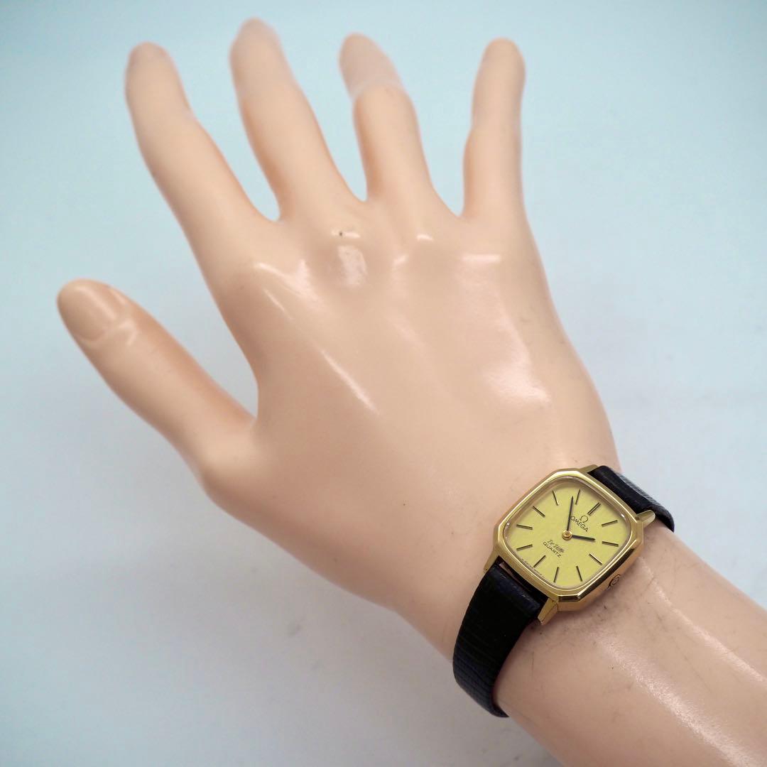 専用181 稼働【美品】OMEGA時計　DeVille ゴールド　スクエア　希少