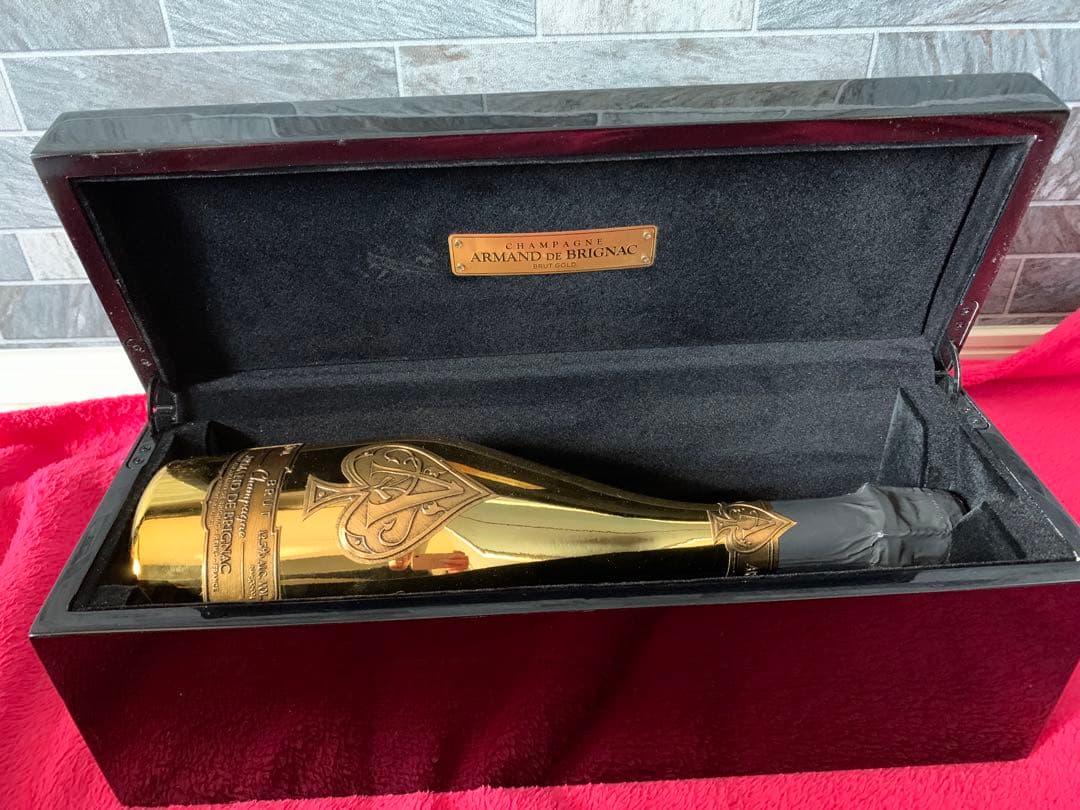〔未開封〕Armand de Brignac ゴールドシャンパン
