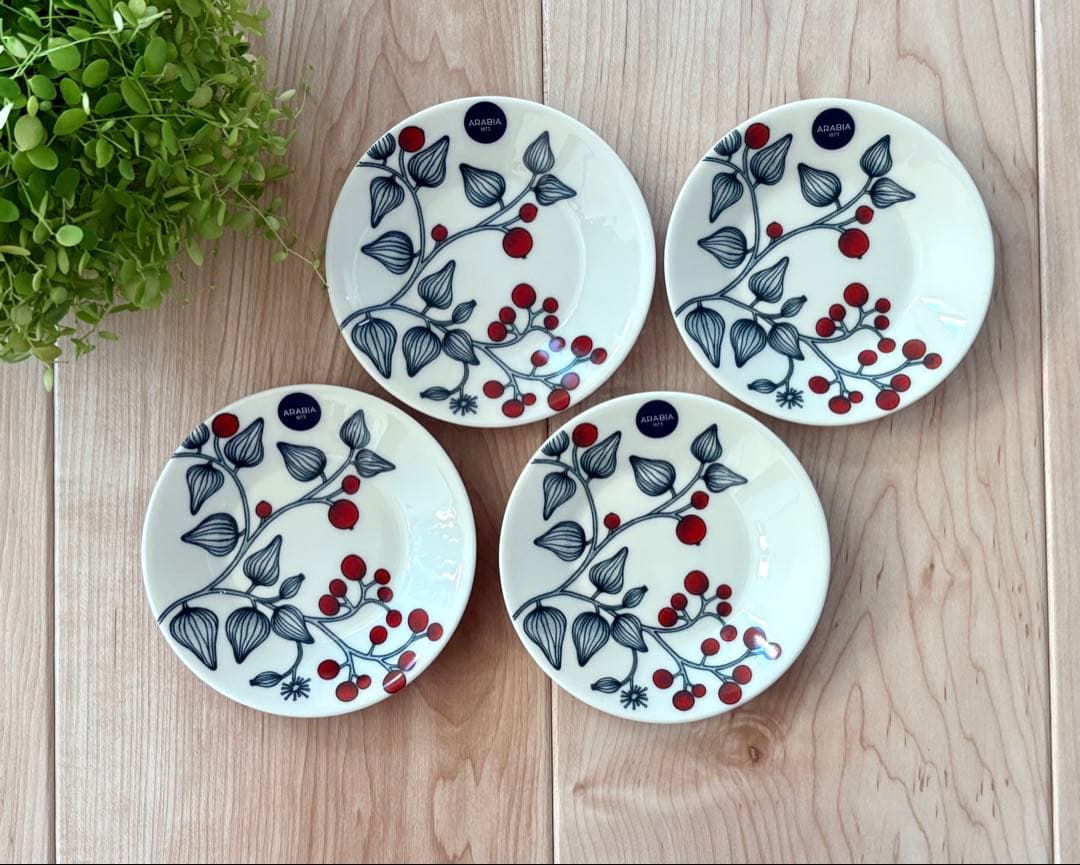 Arabia（アラビア ）フロストベリー　Runoプレート11.5cm