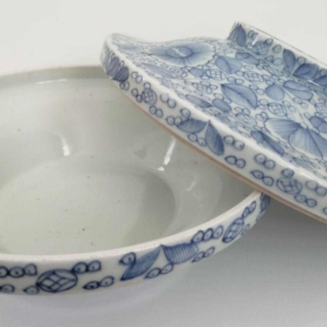 古伊万里　幕末　線描き　牡丹唐草図　食籠