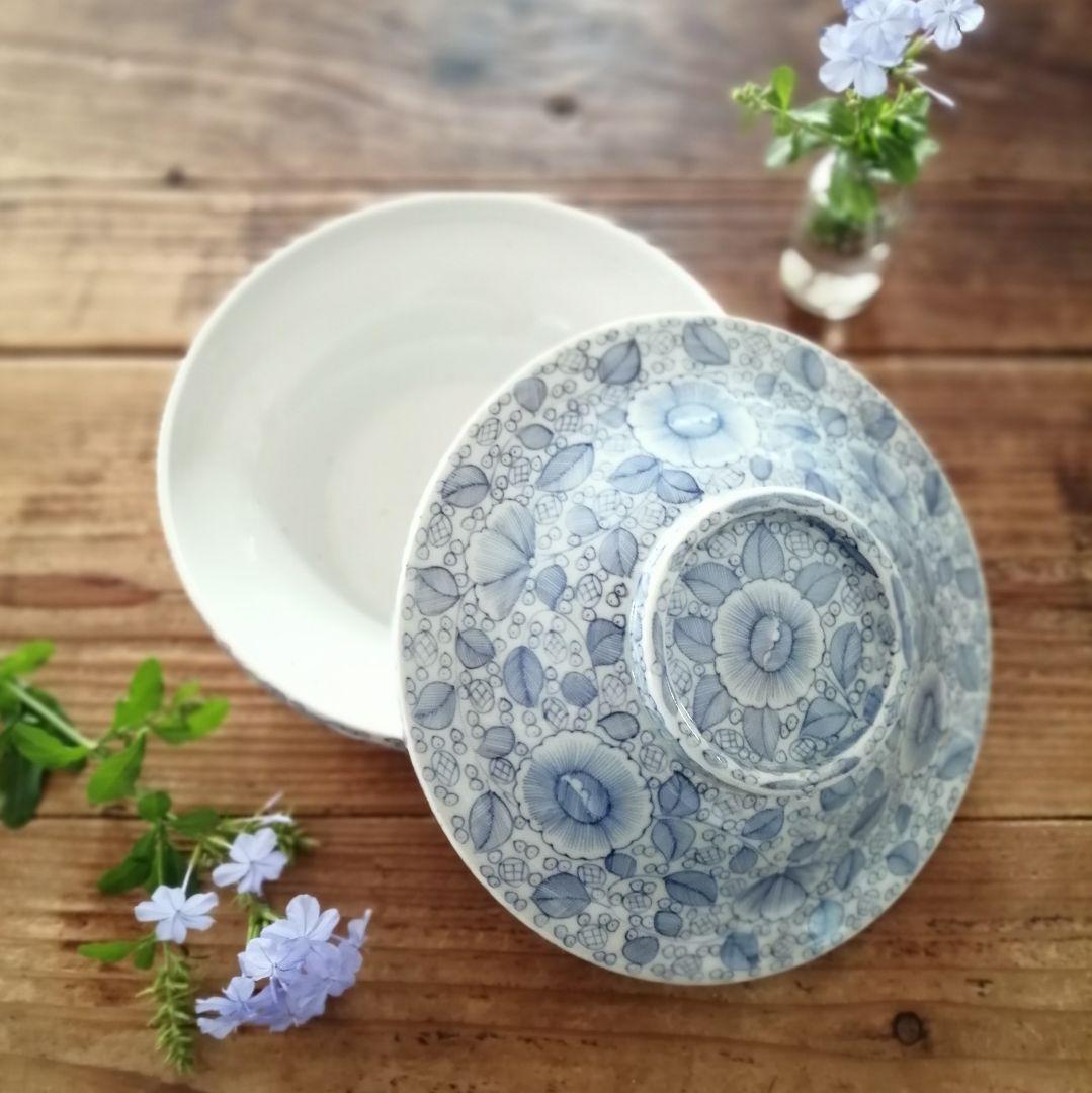 古伊万里　幕末　線描き　牡丹唐草図　食籠