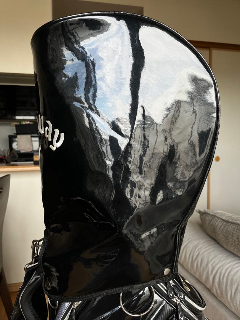 美品キャロウェイ　ド迫力大きめキャディバッグ　エナメル　9型　ブラック×シルバー