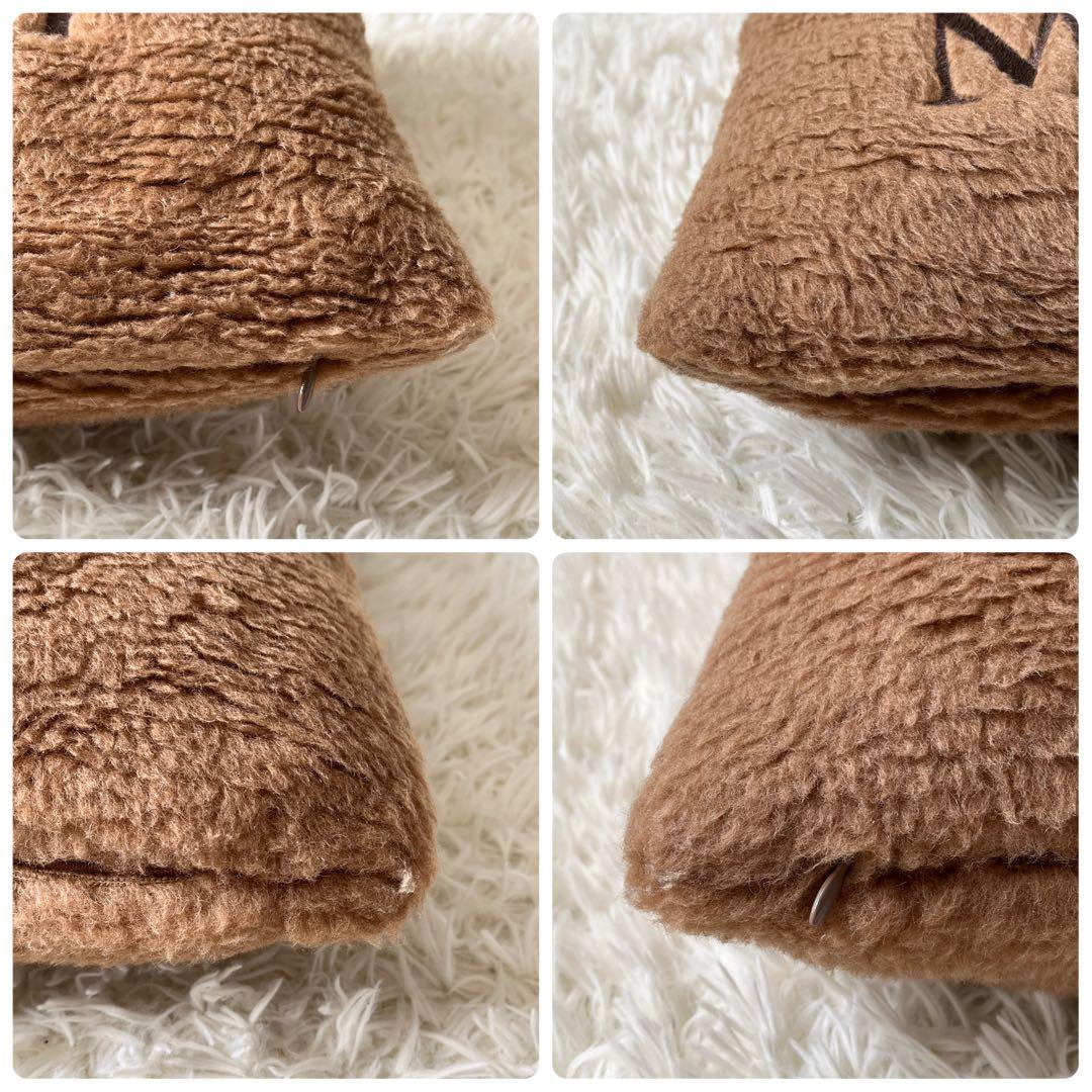 マックスマーラ　クッション　M字ロゴ　刺繍　モノグラム　ブラウン　茶色　キャメル