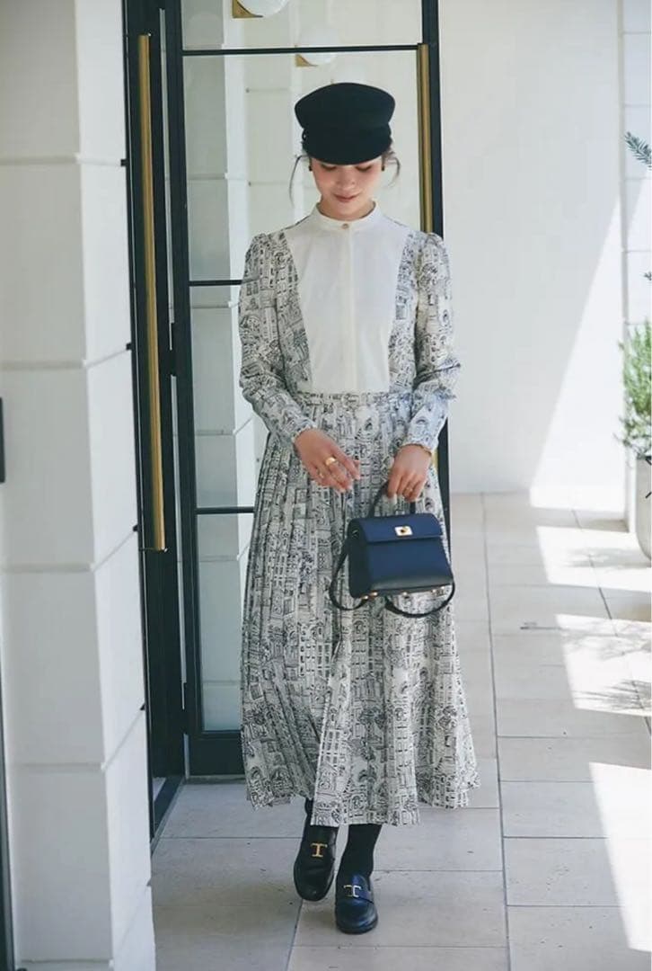 ブラックフライデー期間限定値下げ　セブンテン タウンプリントワンピース