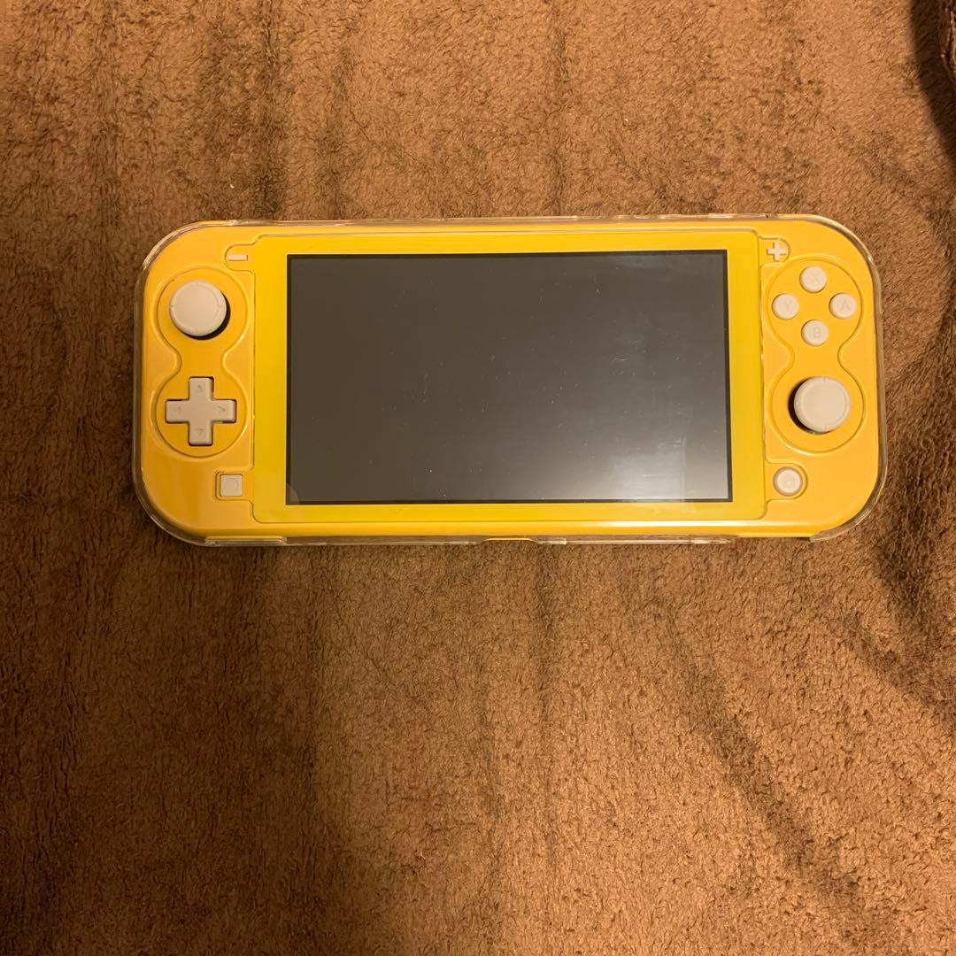 ケース、充電器付きNintendo Switch Lite イエロー 本体