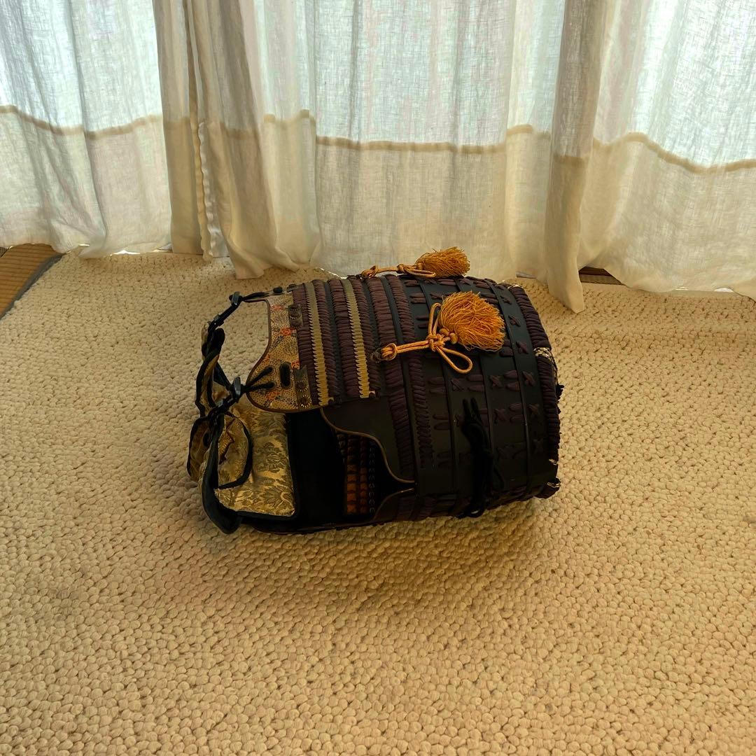 希少！【新品同様•美品】日本甲冑 等身大 ◎黒胴鎧◎ 【掛紫糸威 当世具足】