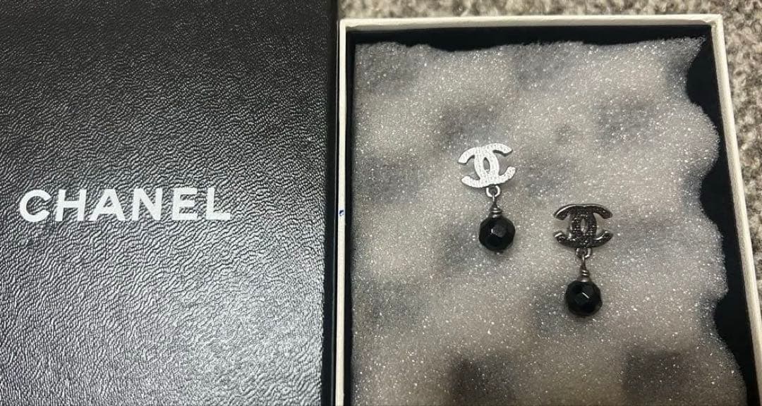 CHANEL ブラックドロップピアス　正規品