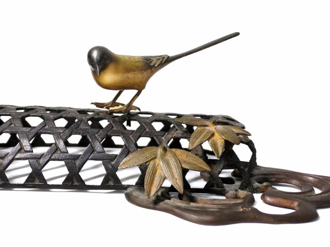 金工師 玉山銘 金属工芸 鋳銅製 蛇籠 鶺鴒 小鳥 骨董 古道具