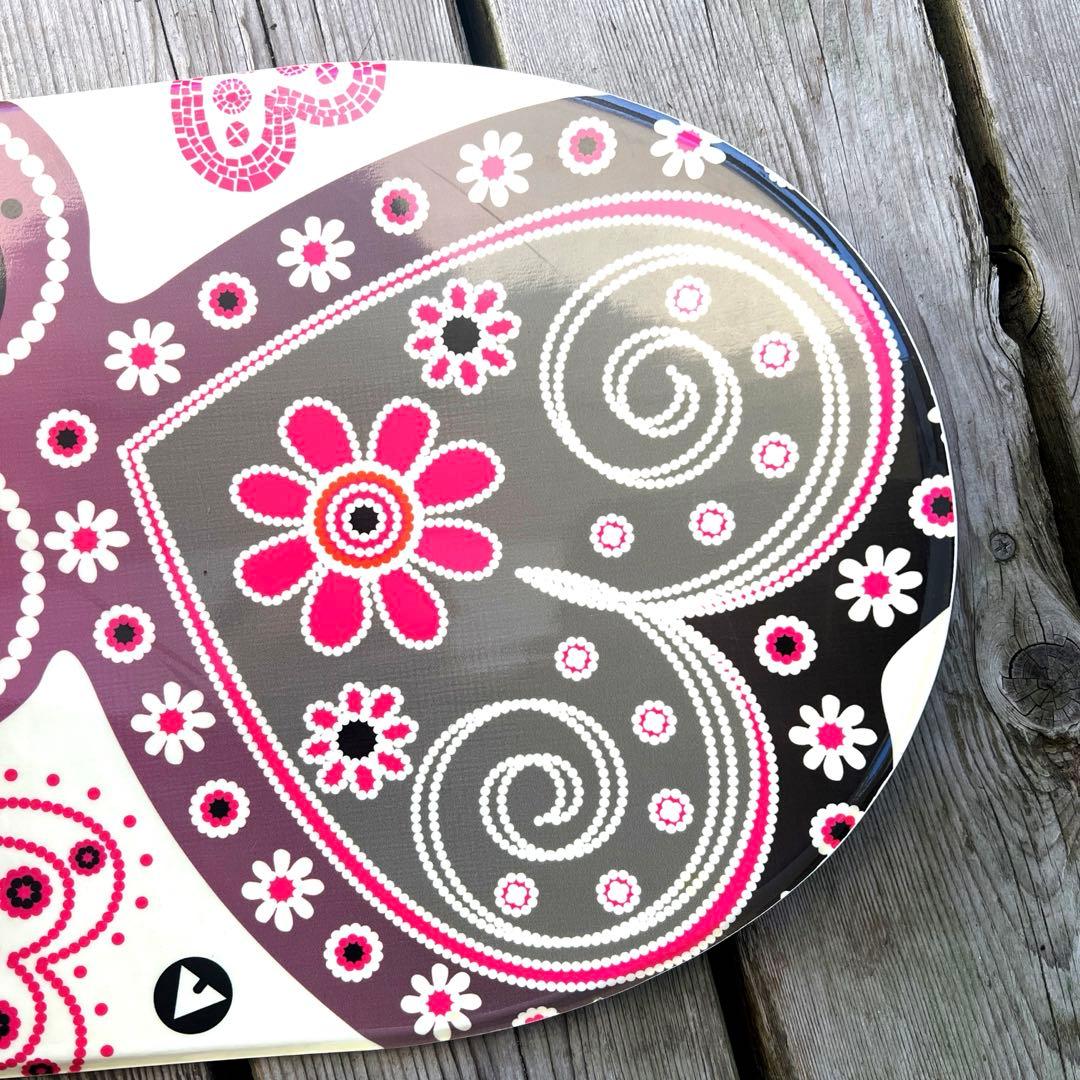 AIRWALK かわいいハート柄レディース スノーボード140㎝ビンディング付き