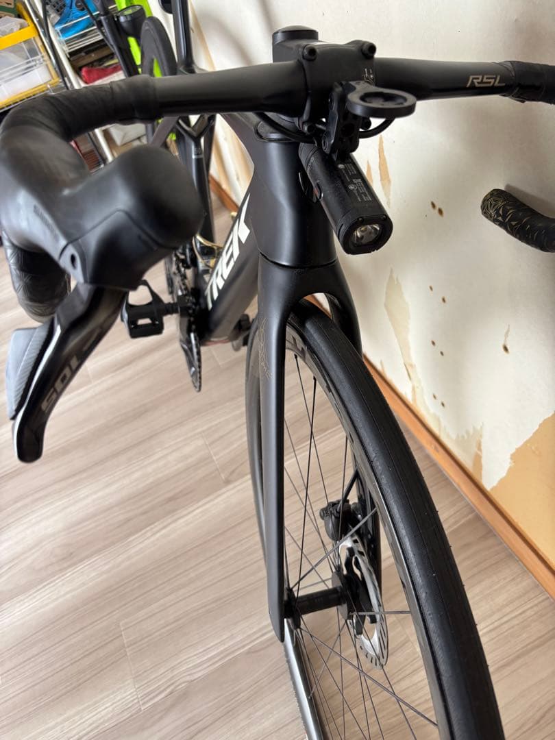 TREK ロードバイク カーボンファイバー