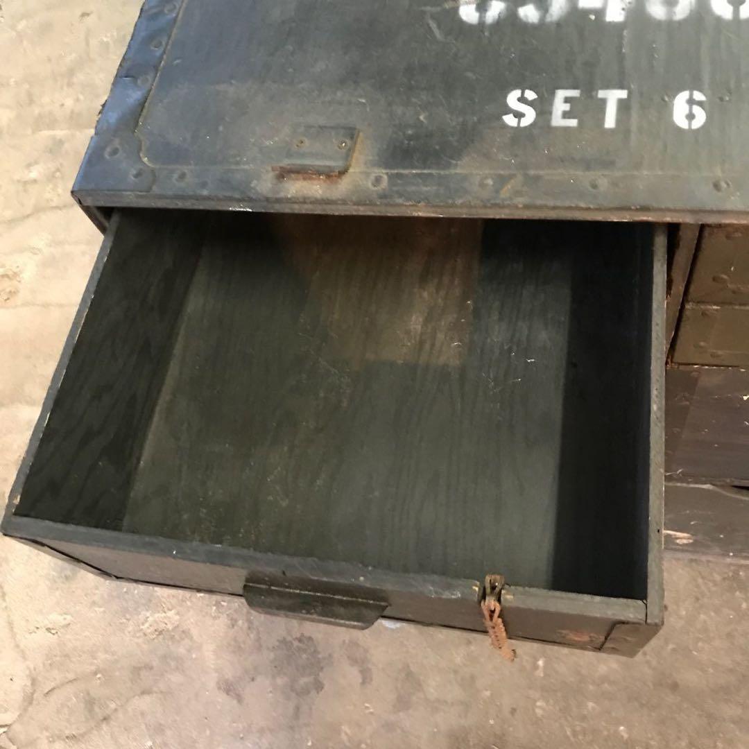 ご*ー様 希少 実物 米軍 チェスト 物入れ デスク周り 棚 引き出し ミリタリ