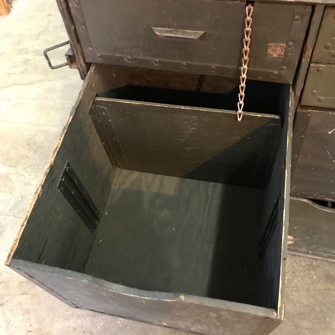 ご*ー様 希少 実物 米軍 チェスト 物入れ デスク周り 棚 引き出し ミリタリ