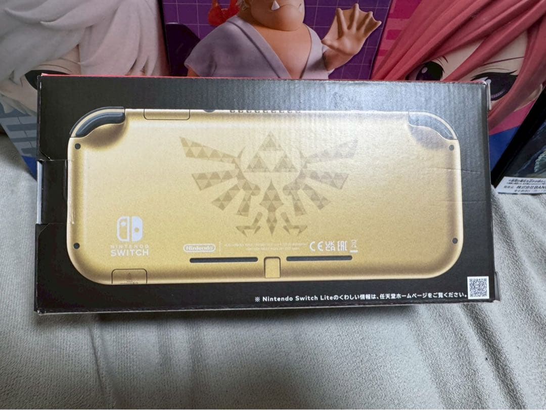 【未使用】Nintendo Switch Lite ハイラルエディション