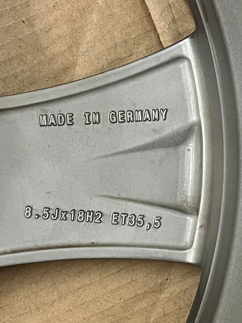 112-5穴 8.5J×18 ドイツ製ホイール