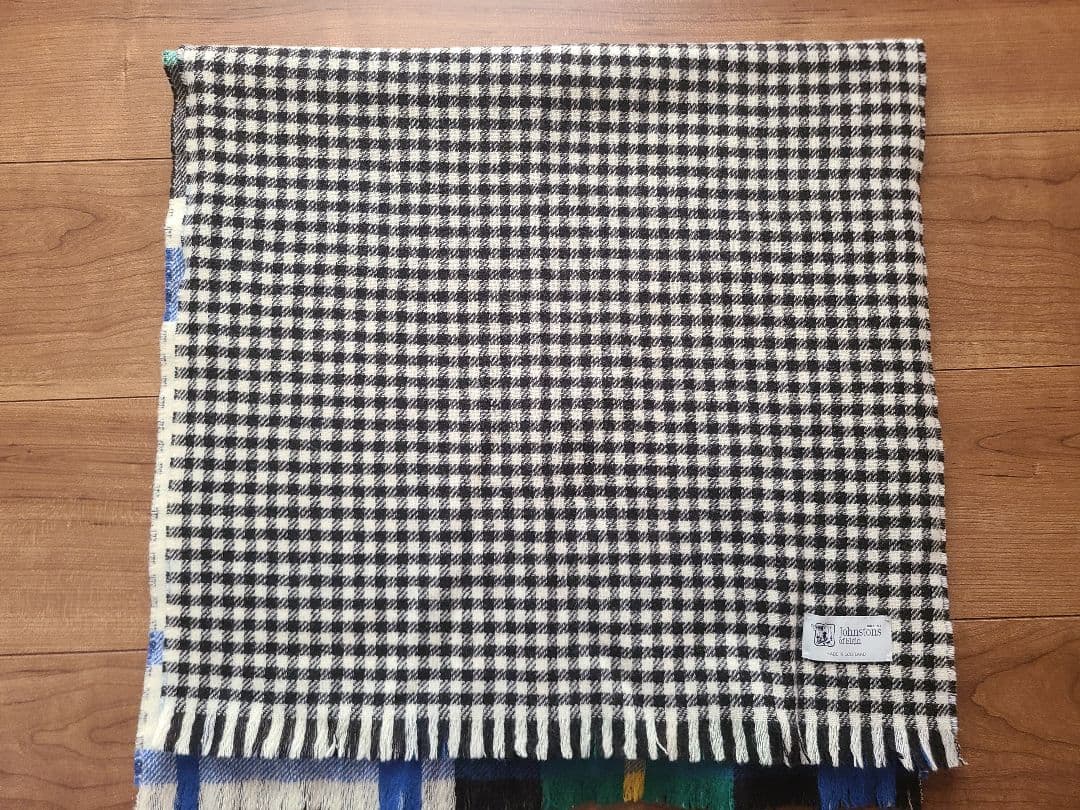 【未使用品】ジョンストンズ　Johnstons 大判ダブルフェイス　マフラー