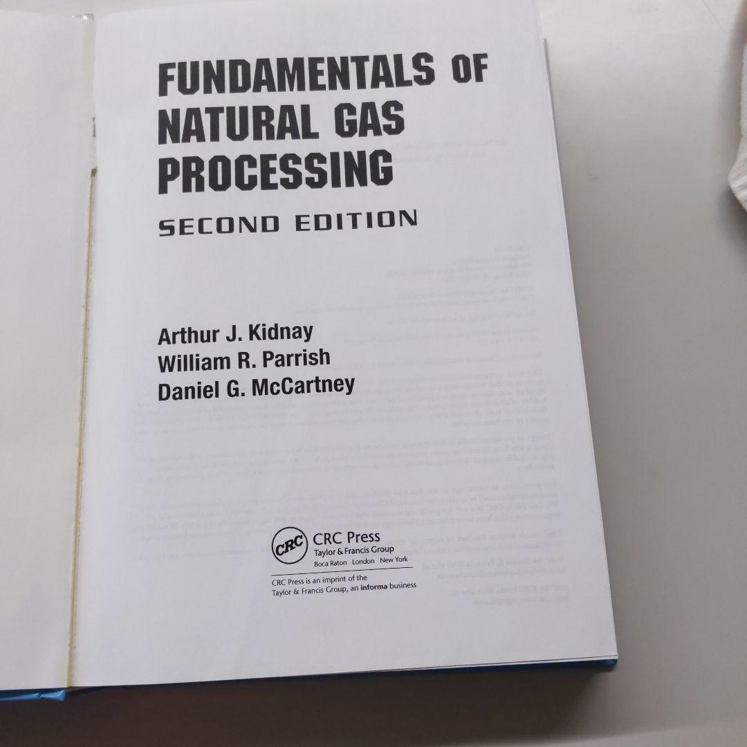 洋書 Fundamentals of Natural Gas Processing