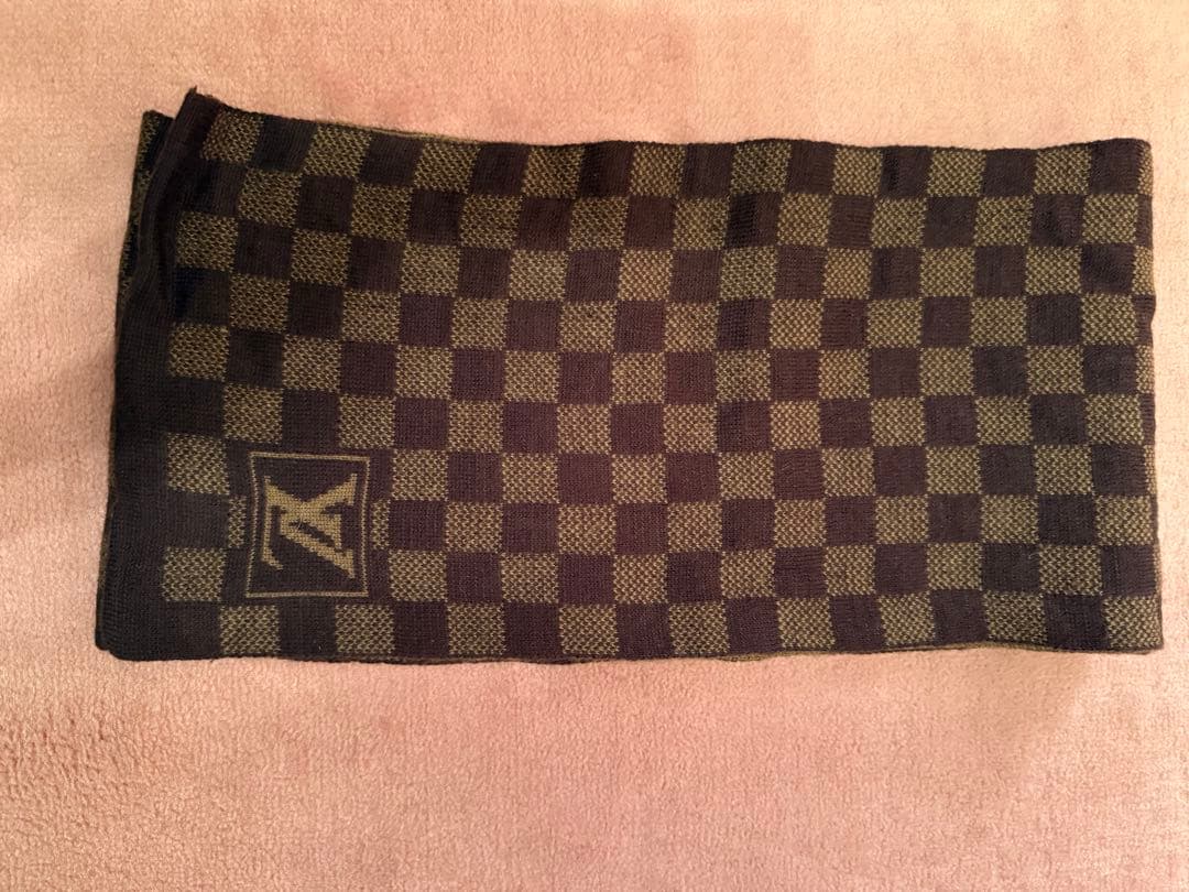 専用　新品、未使用品　ルイ・ヴィトンノベルティーマフラー、帽子セット