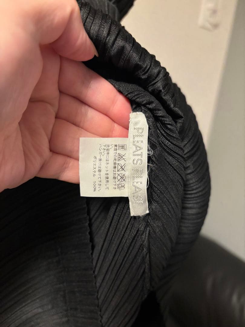 pleatsplease 変形　プリーツ　トップス