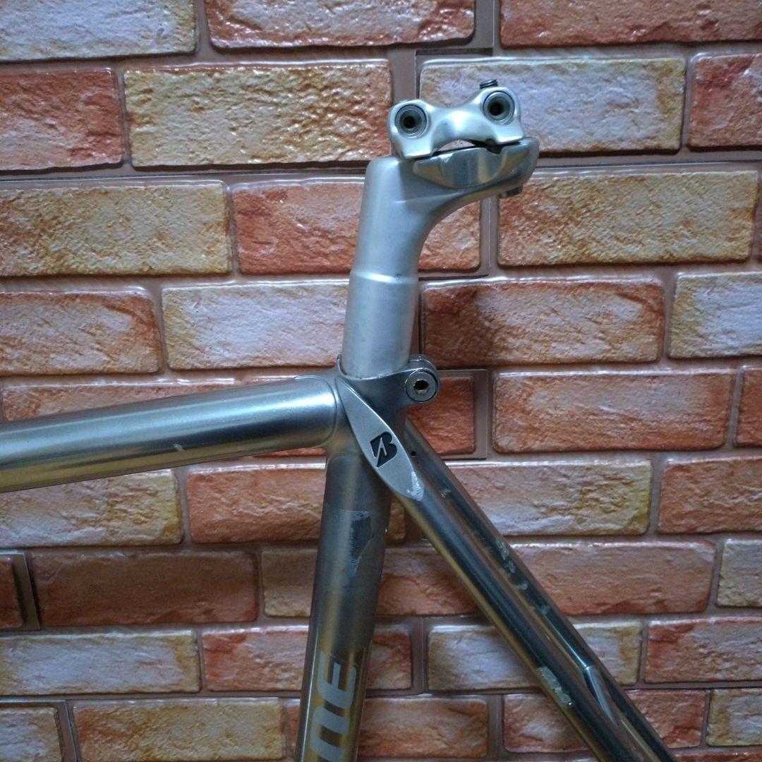 大きめ！ 競輪NJS認定　ピスト　フレーム　BB シートポスト付き