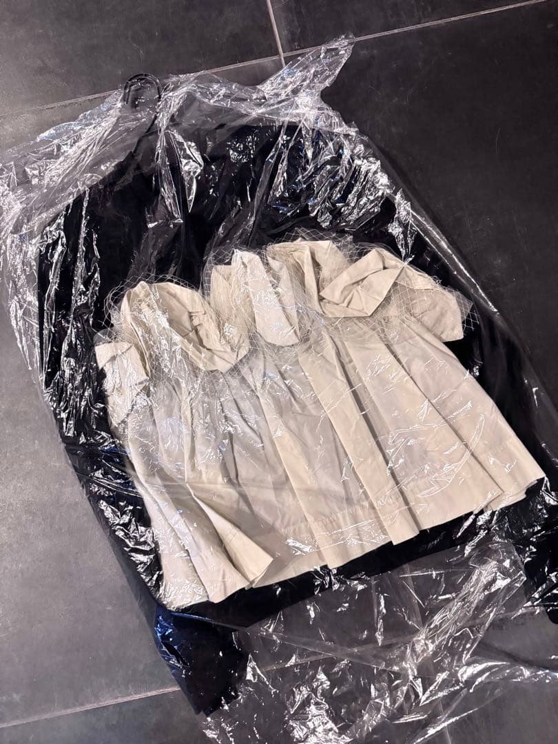 maison special⚫︎Mixed Fabric Frill Tops