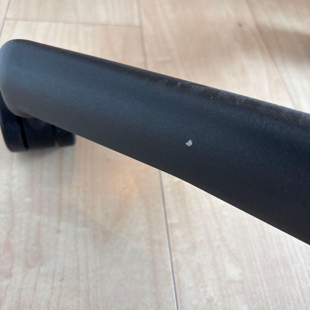 アーロンチェアライト　Aサイズ