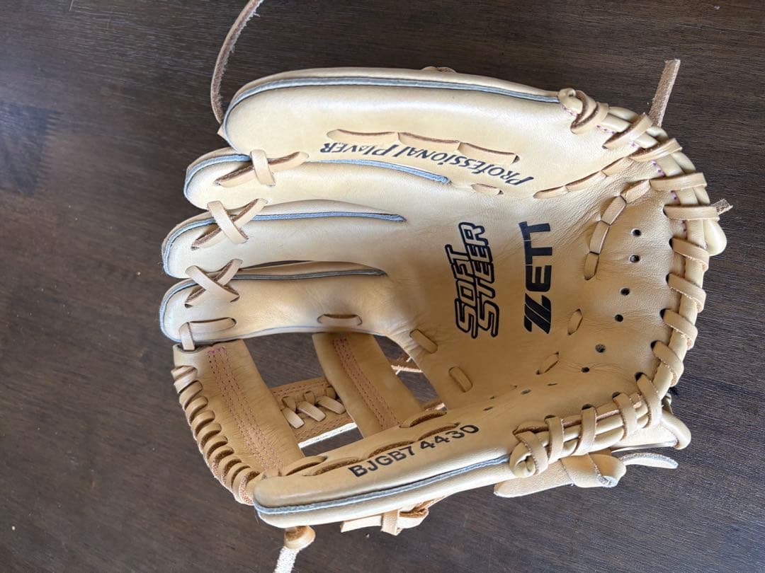 少年用軟式グローブ　ZETT