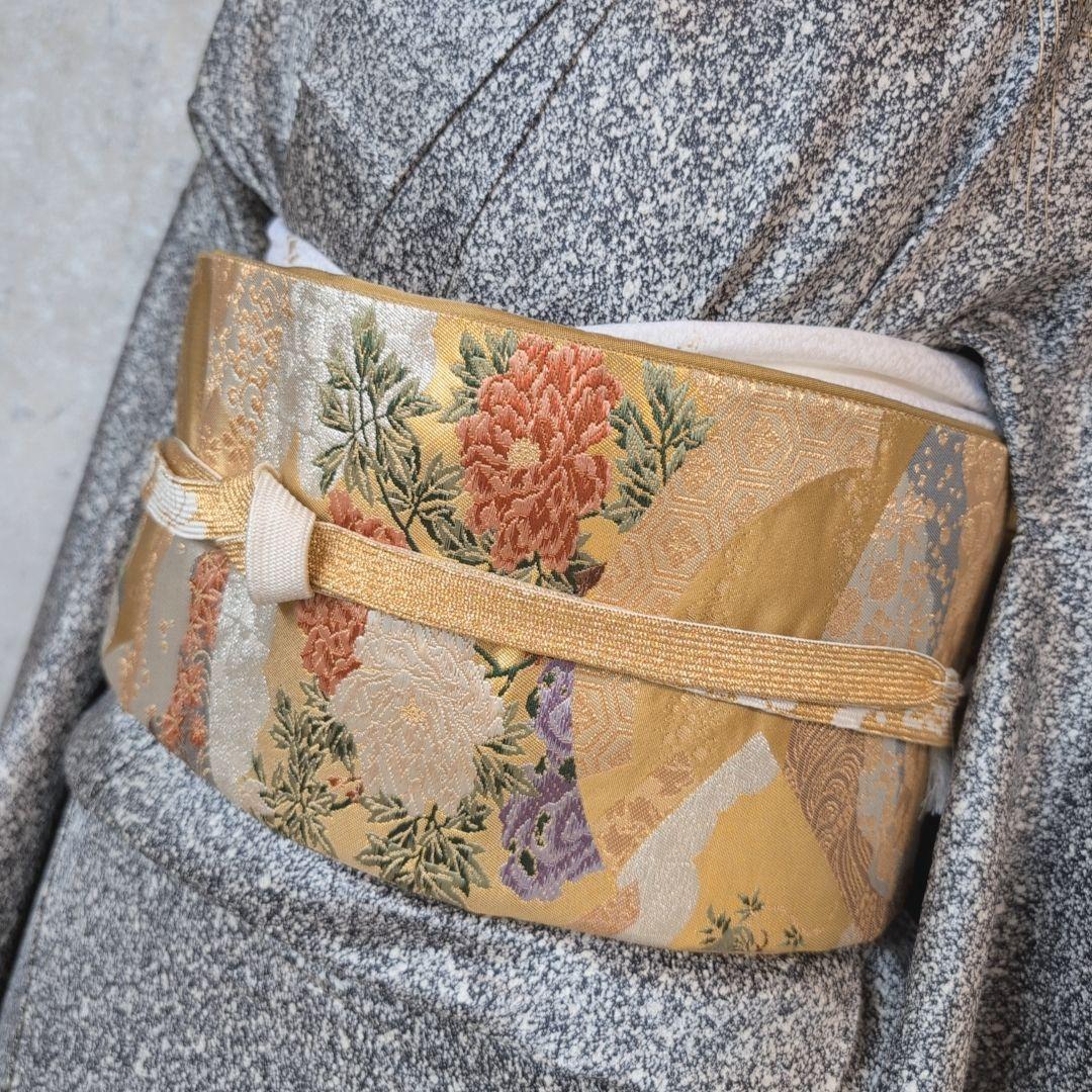 訪問着　フルセット　着物　正絹　たたき染め　金　刺繍　実　白黒　F4