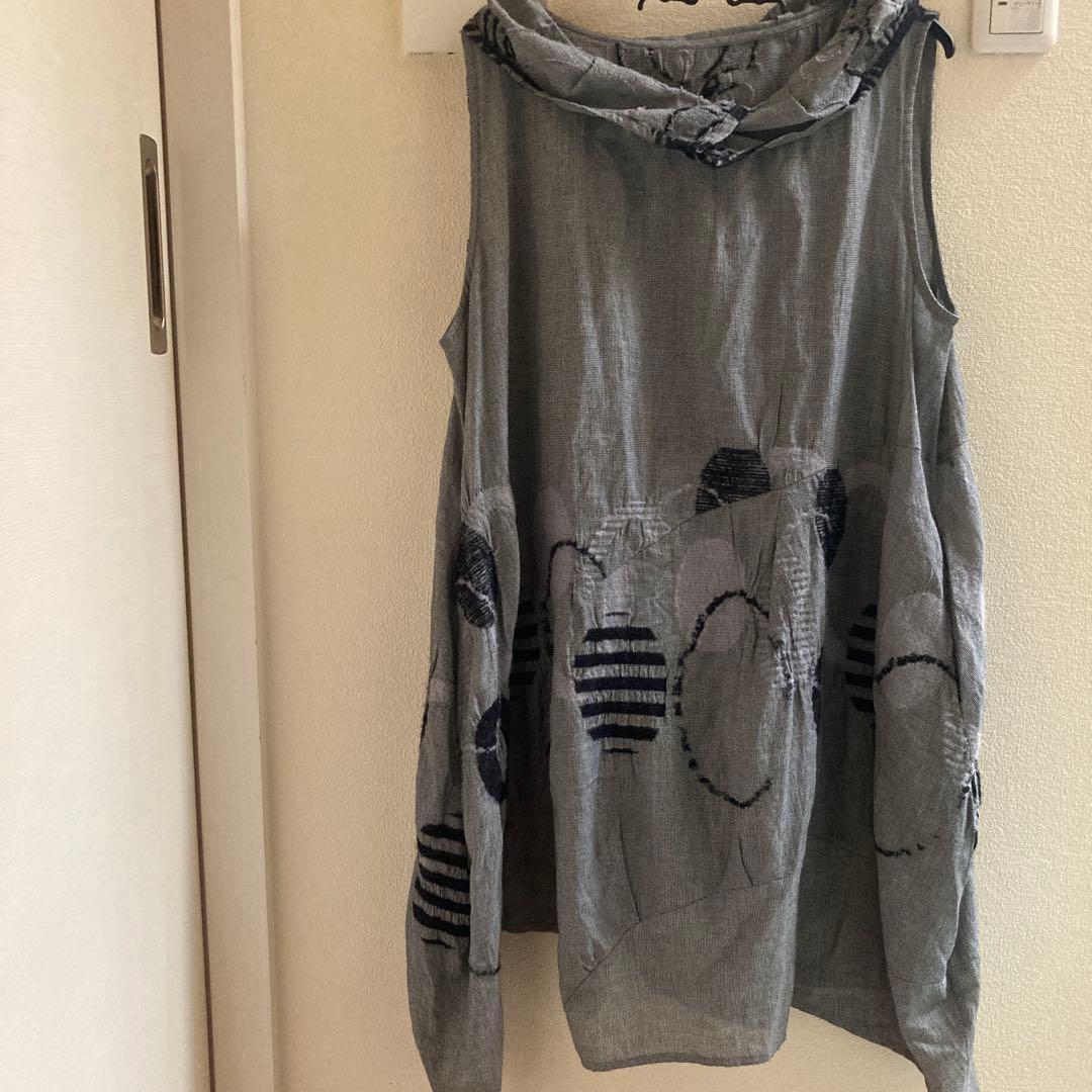 センソユニコ慈雨ノースリーブチュニック サイズ40 グレーブラック