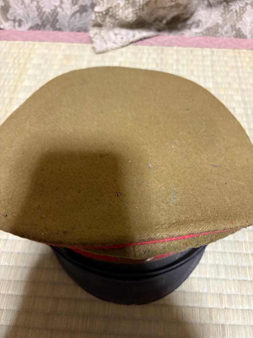 旧日本陸軍　軍帽2つ　貴重品袋　歩兵操典　陸軍簿記ノ参考　セット