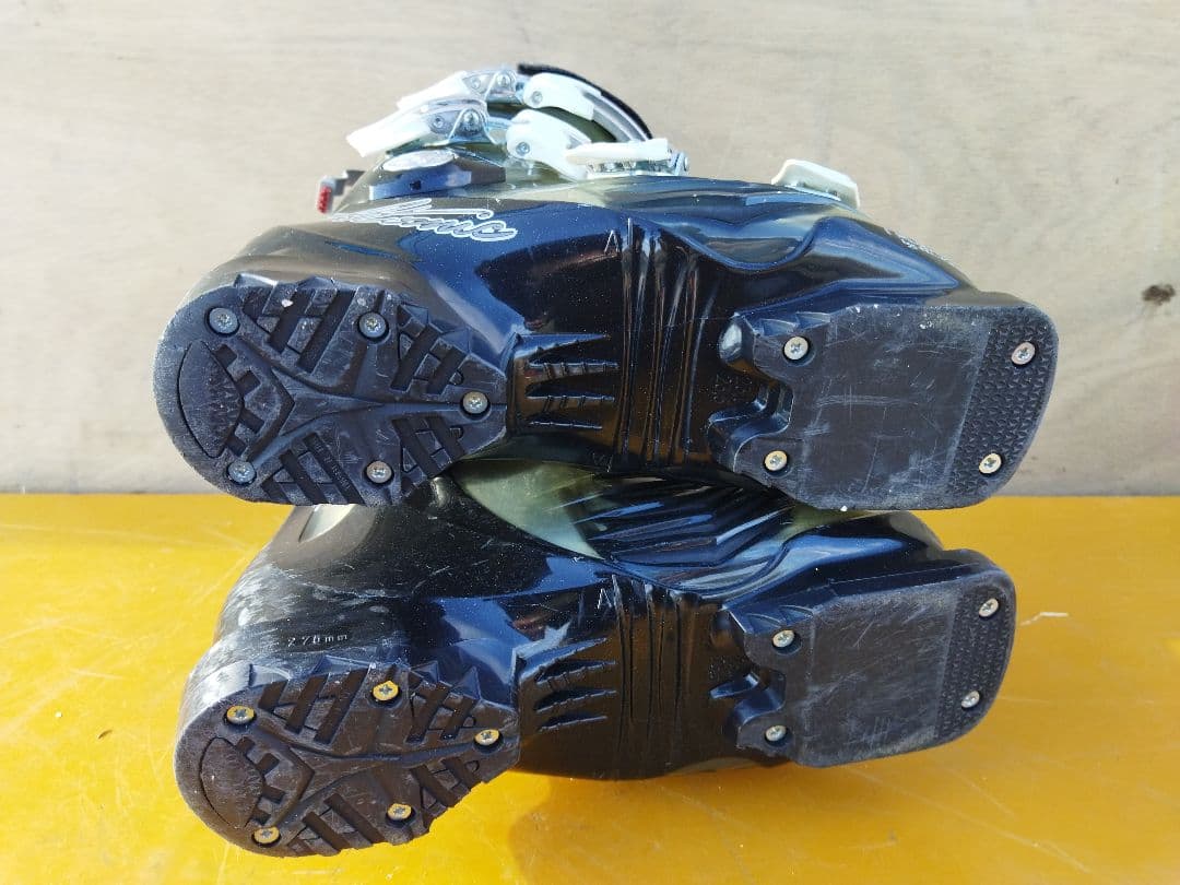 Atomic　アトミック　HAWX 80 スキー ブーツ 23 23.5 cm