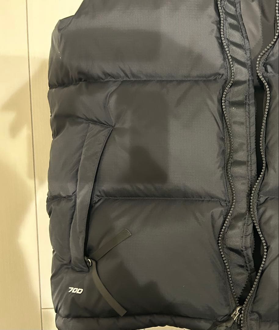 美品中古 THE NORTH FACE ダウンベスト　700フィル