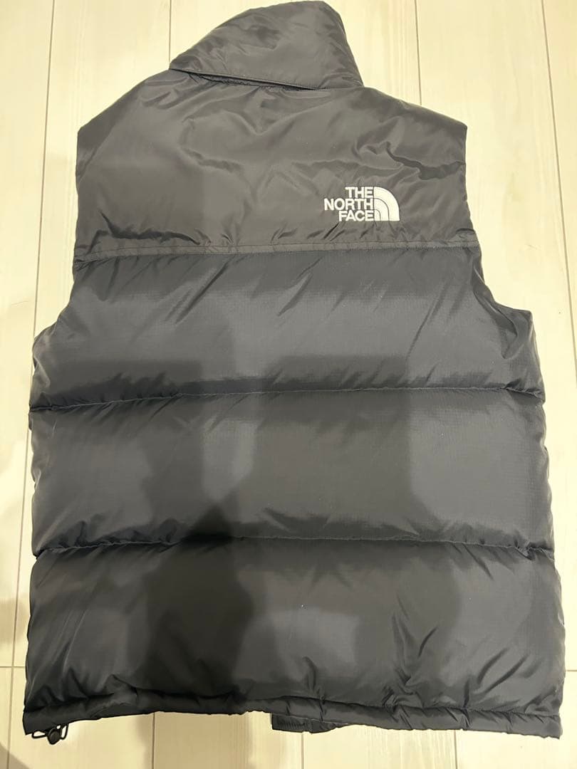 美品中古 THE NORTH FACE ダウンベスト　700フィル
