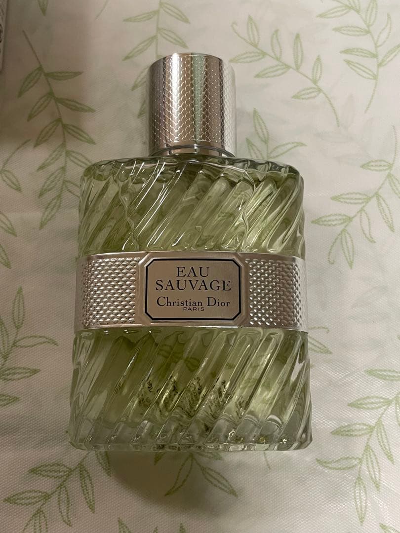 クリスチャンディオール　オー　ソヴァージュ　オードトワレ50ml 香水