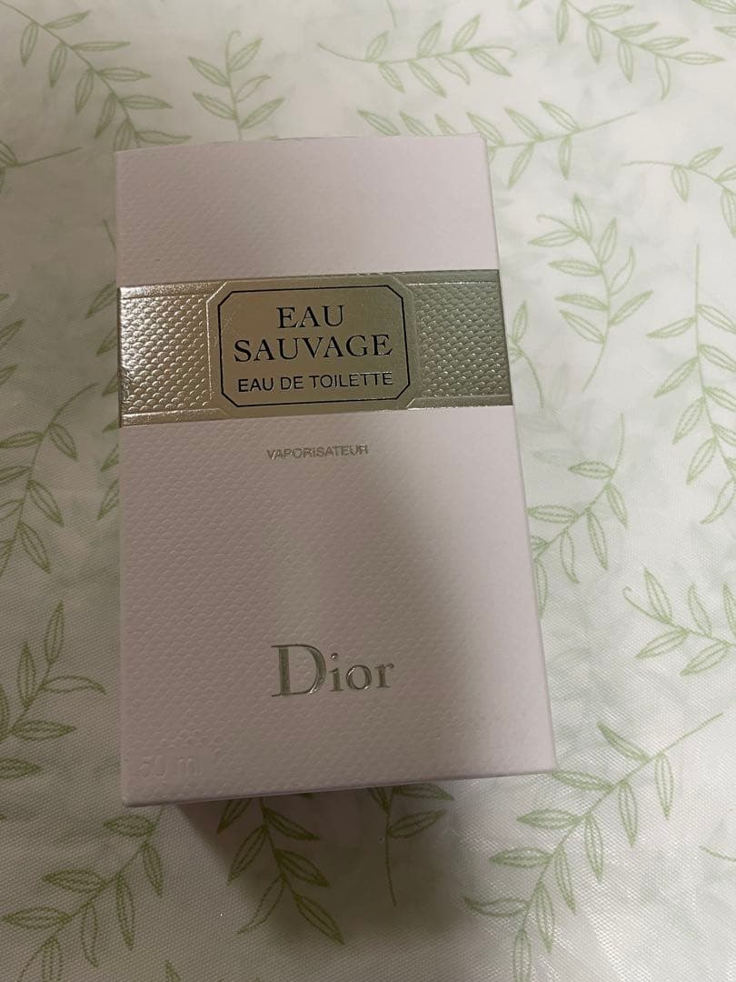 クリスチャンディオール　オー　ソヴァージュ　オードトワレ50ml 香水