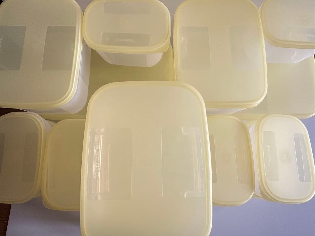 新品タッパーウエア フリーザーメイト18個