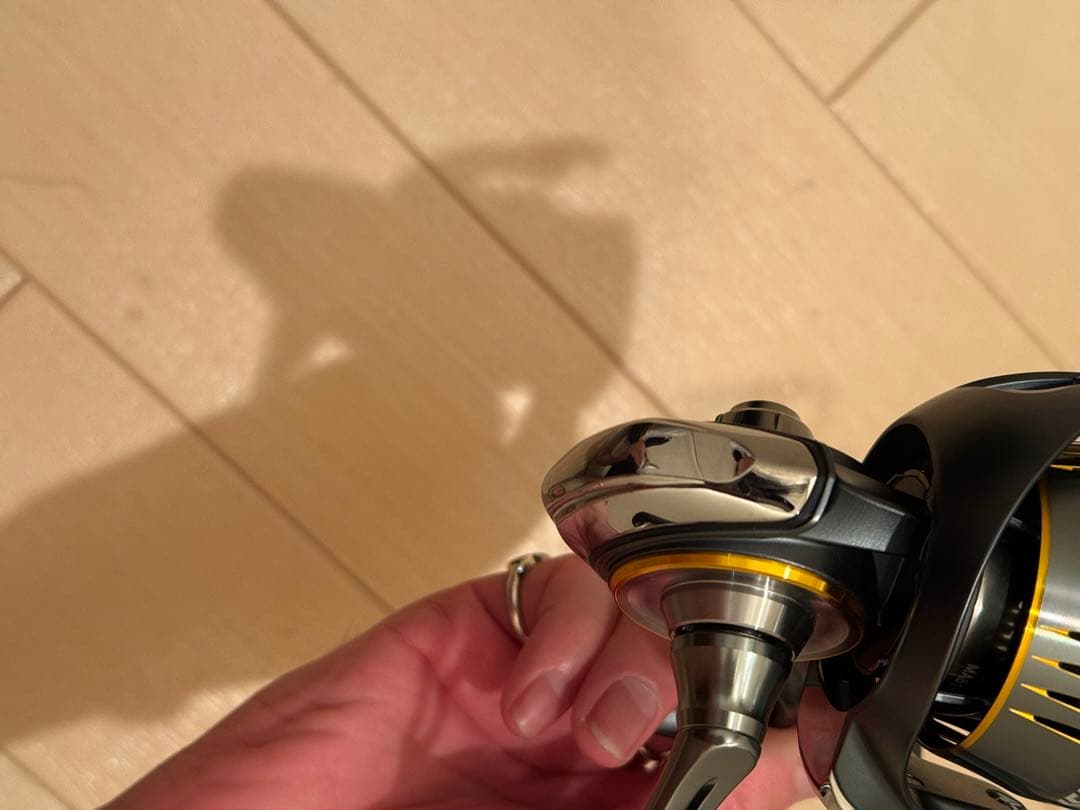 セール中　美品　23エアリティ5000D cxh