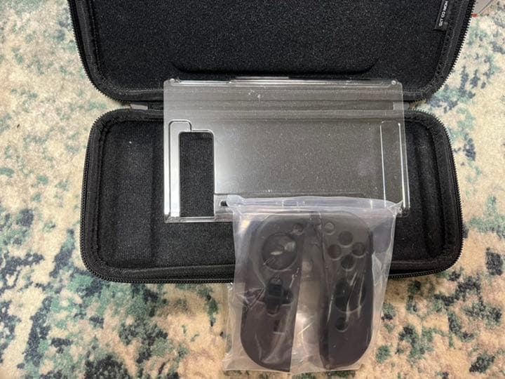 Nintendo Switch 本体 任天堂 スイッチ 美品 おまけ付