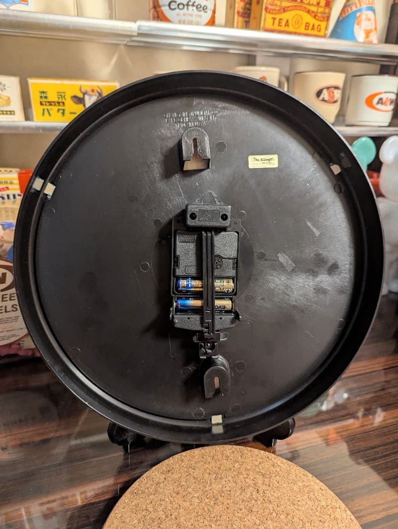 A&W エンダー グレートルートベア ルーティ ゆらゆら 時計　壁掛け