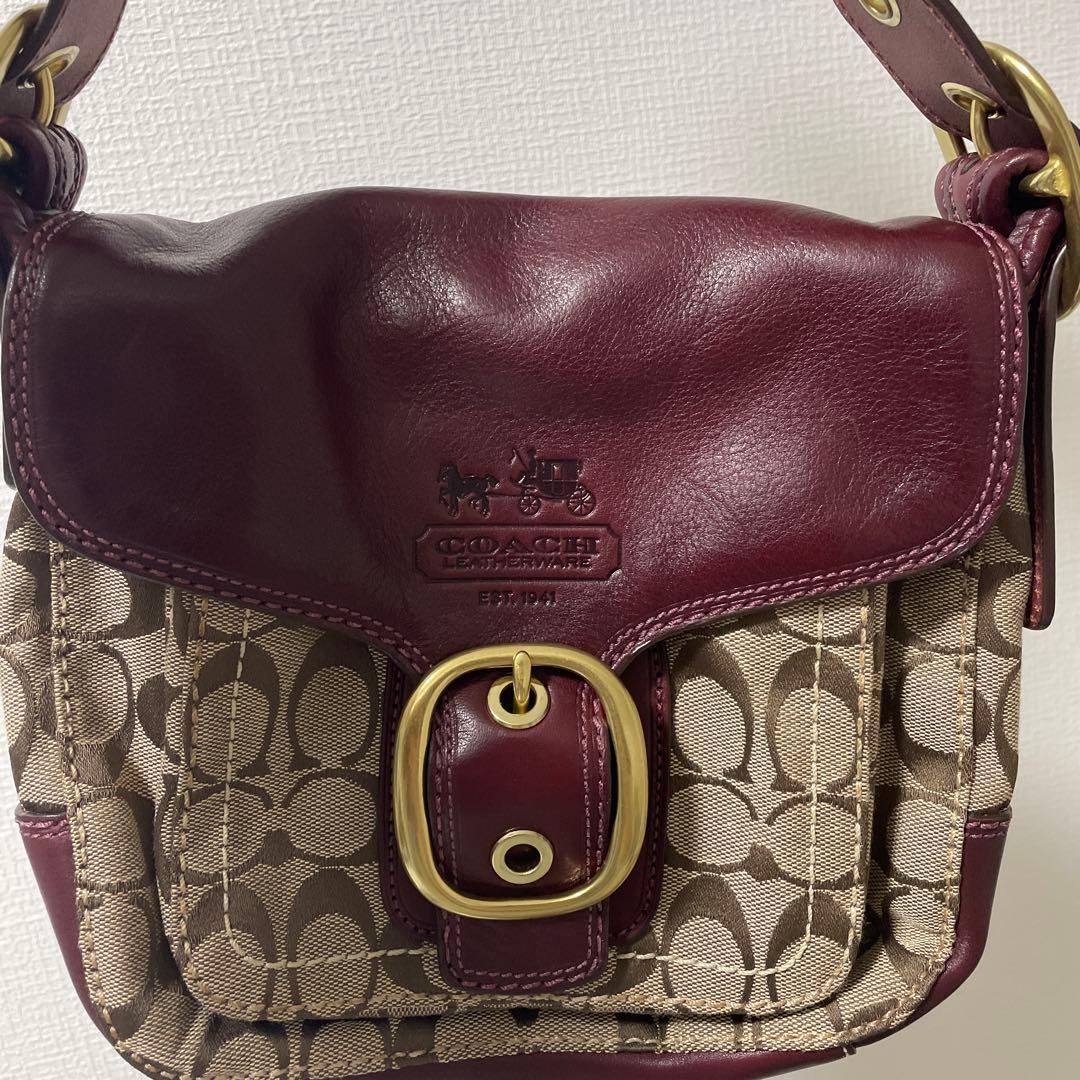 コーチ　ソーホー ショルダーバッグ　シグネチャー柄　バーガンディレザー