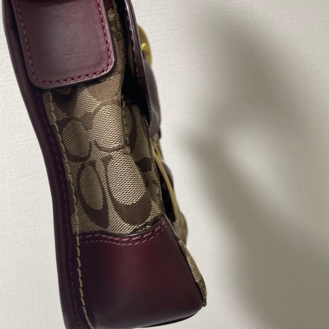 コーチ　ソーホー ショルダーバッグ　シグネチャー柄　バーガンディレザー