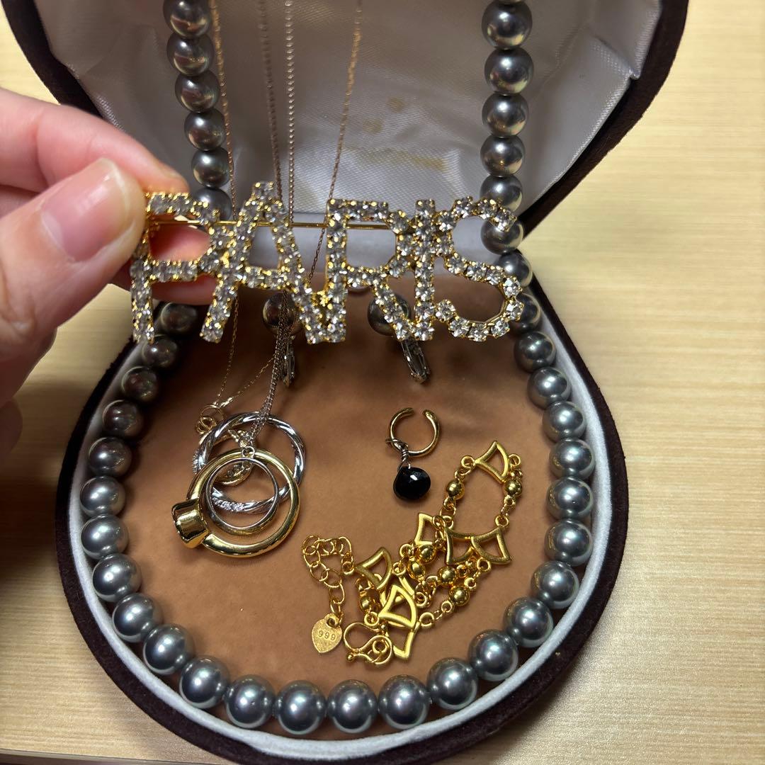 A*e様 遺品整理 アクセサリーまとめ　ネックレス　リング　等