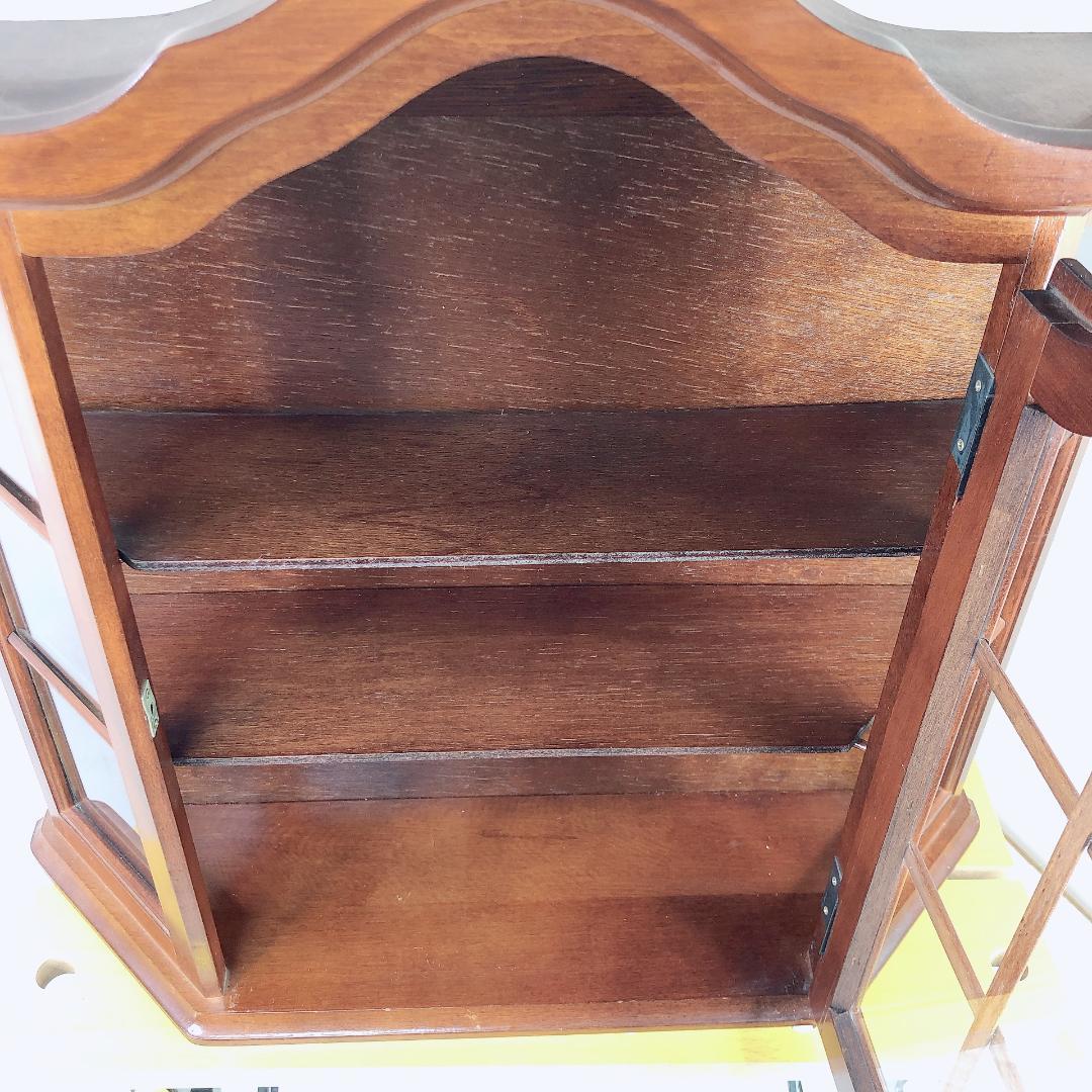 木製キャビネット 飾り棚 アンティーク 壁掛け コレクションケース