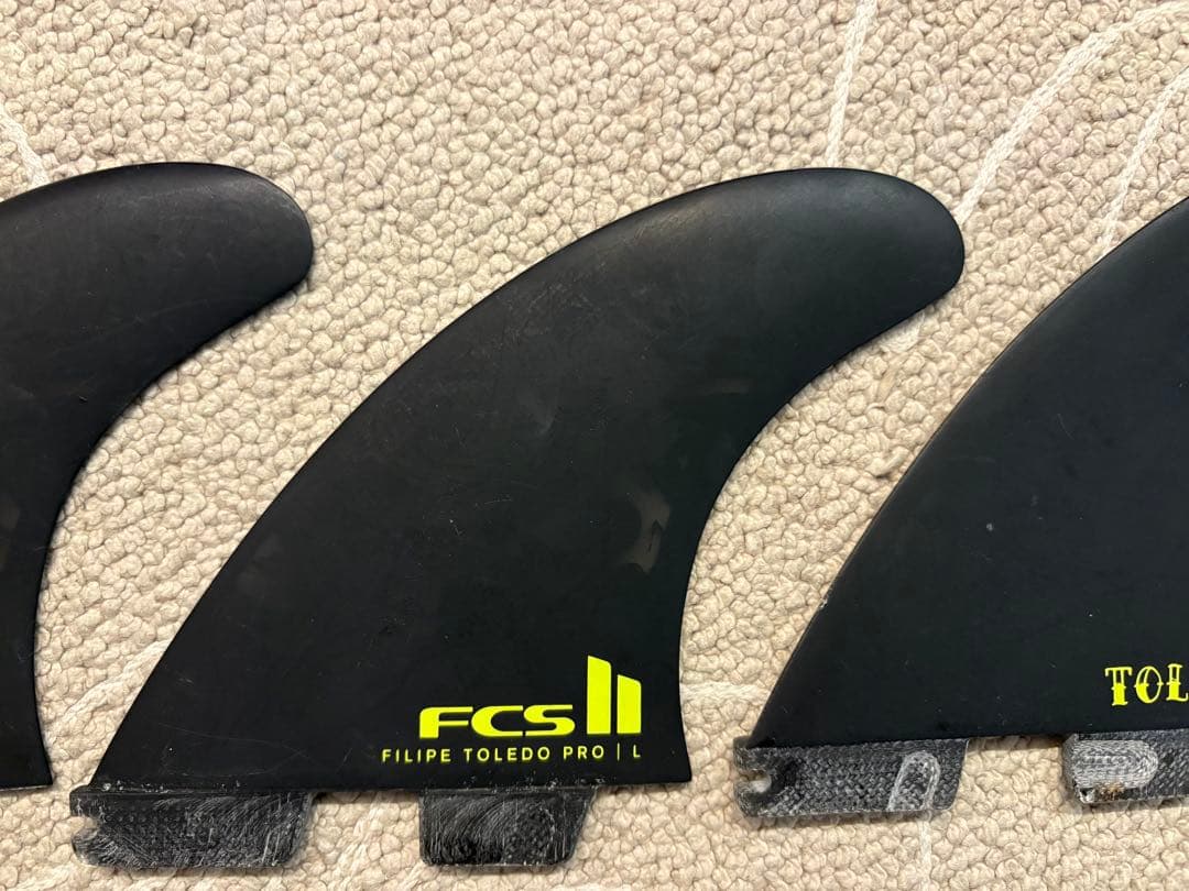 FCS II Filipe Toledo Pro II L フィン 3枚セット