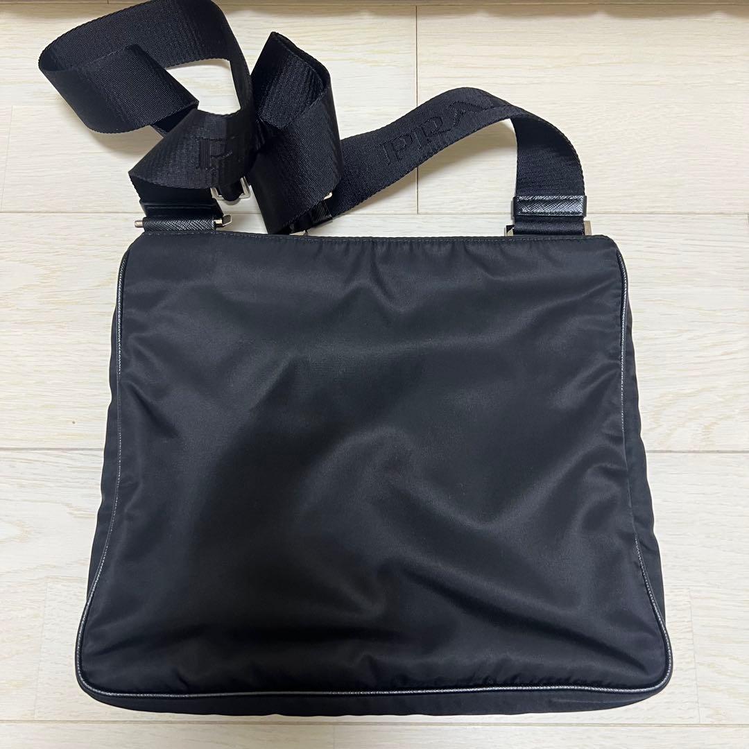 PRADA ショルダーバッグ 2VH118