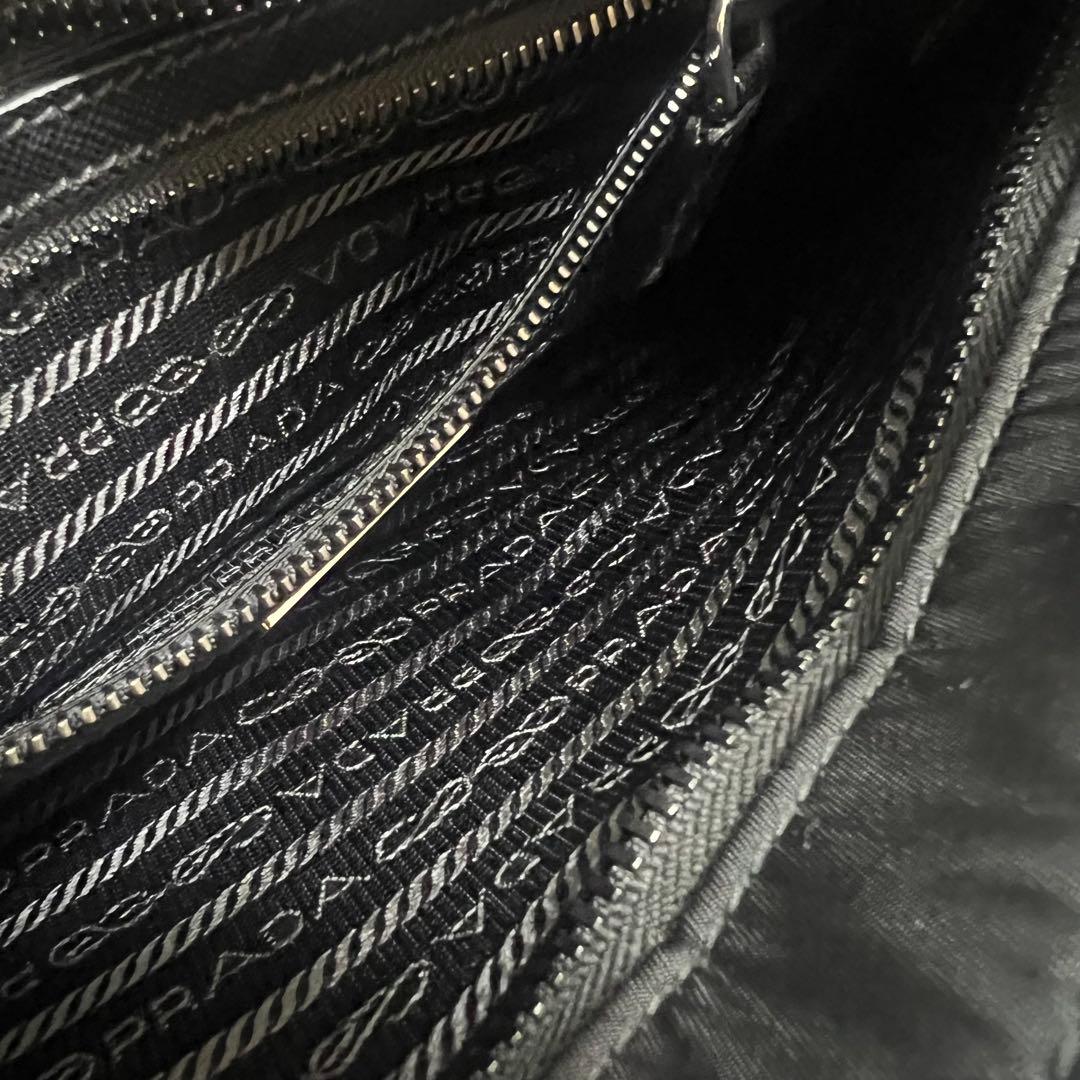 PRADA ショルダーバッグ 2VH118